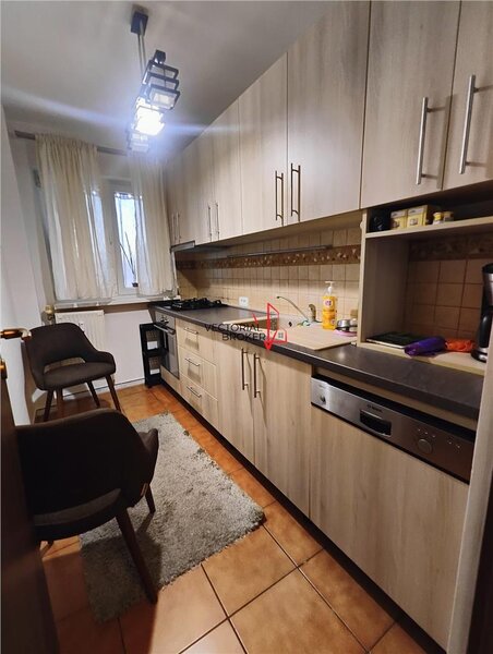 Piata Victoriei - Bd. Iancu de Hunedoara - 2 camere renovat, mobilat modern